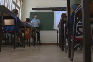 GNR nas escolas para dar conselhos sobre segurança na estrada e Covid-19