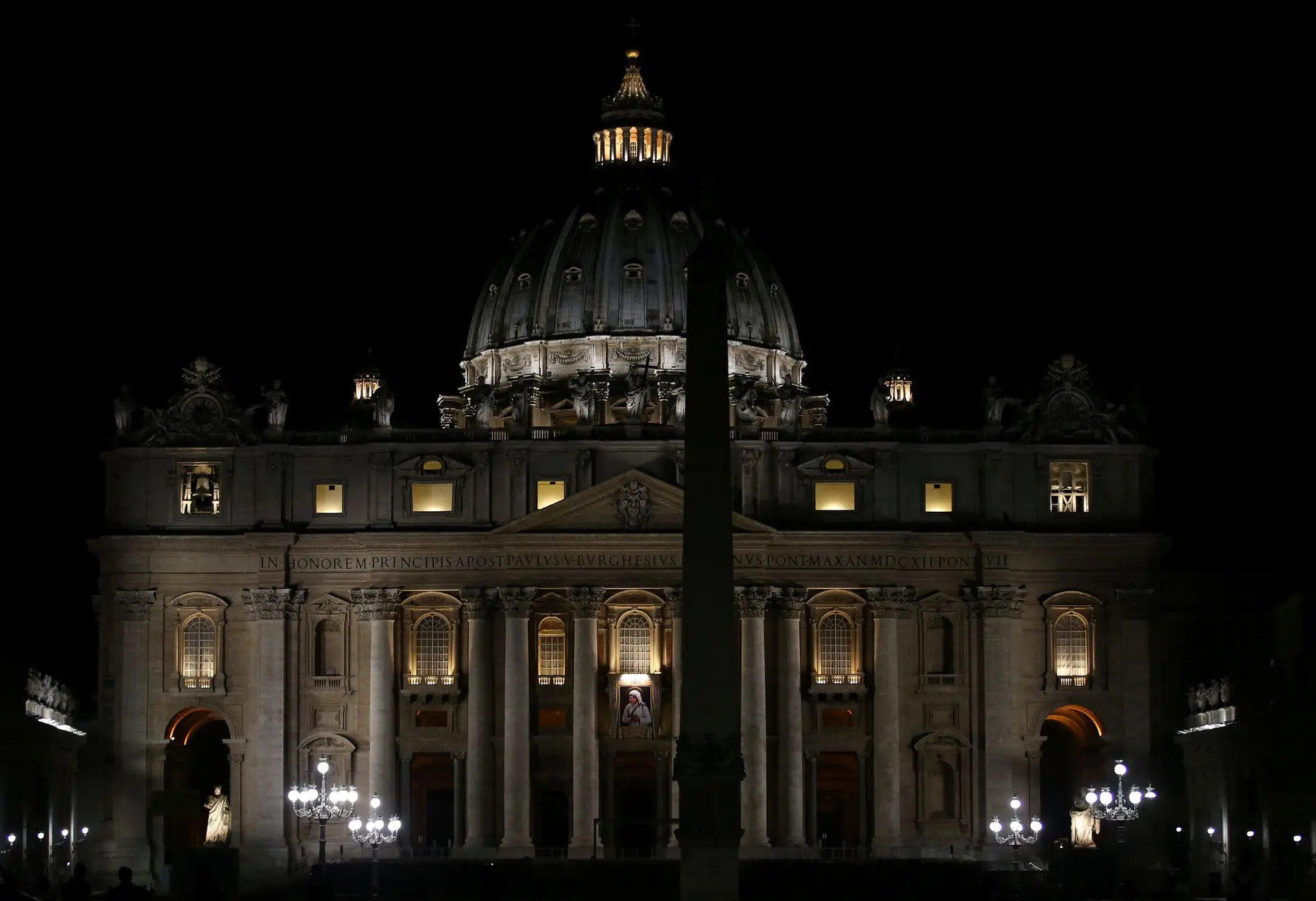 Vaticano pede julgamento de dois padres por abusos sexuais