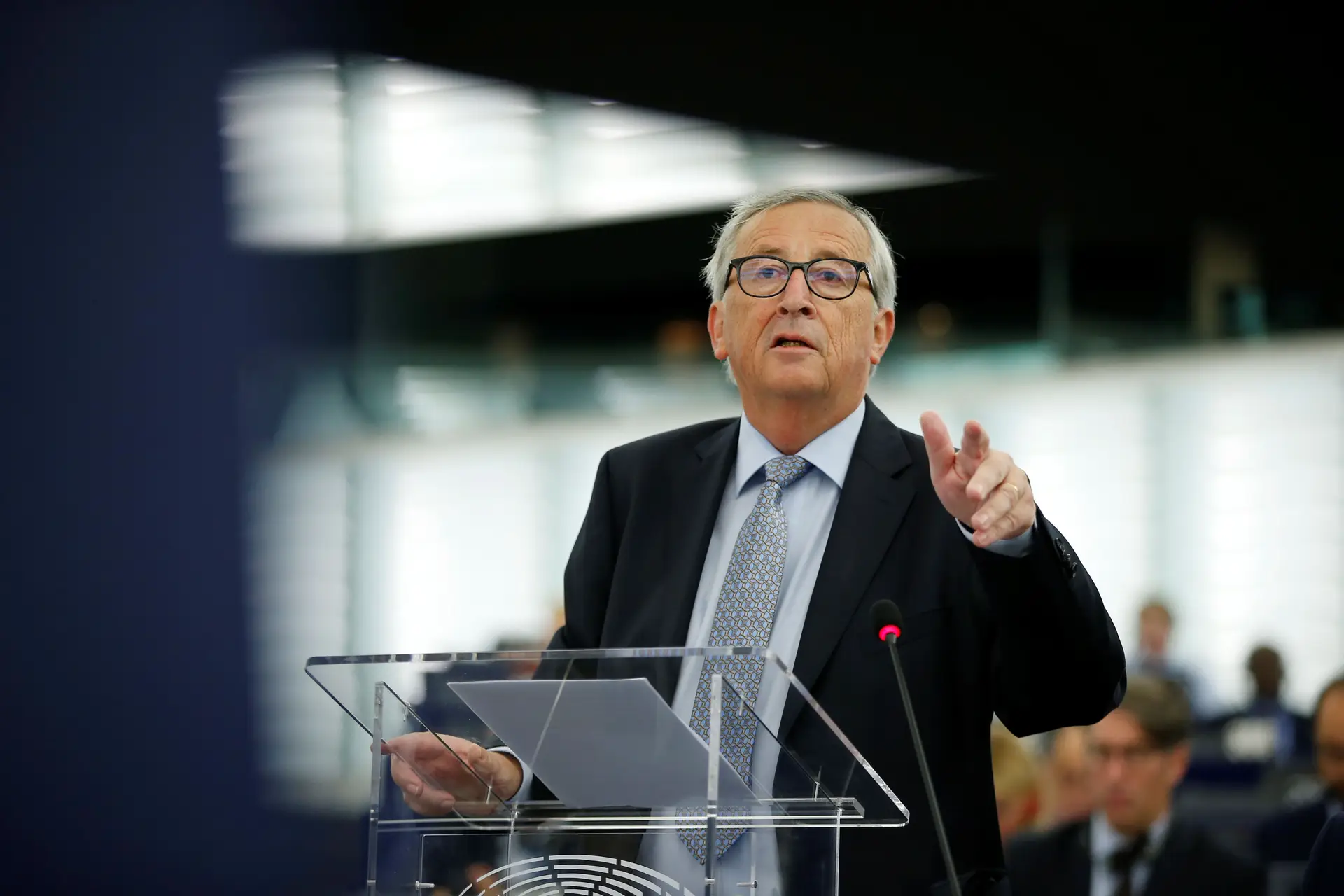 Juncker agradece a Costa "apoio e solidariedade" em mensagem de felicitações