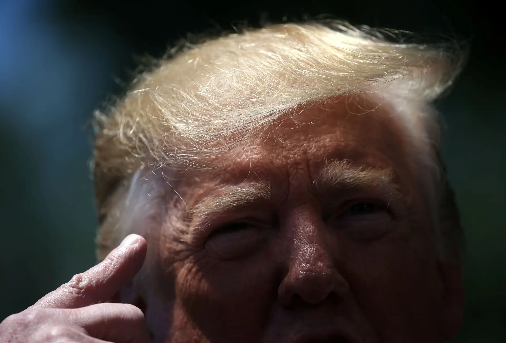 Trump congelou ajuda finaneira à Ucrânia antes de falar com Presidente sobre Biden