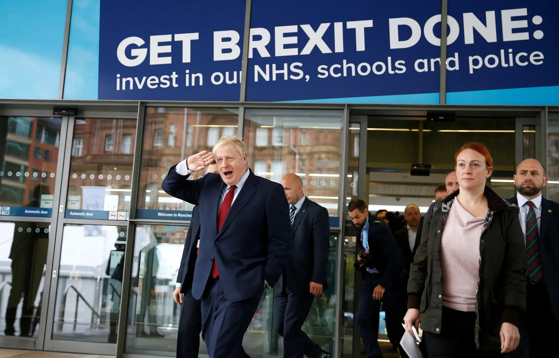 Boris Johnson diz que Reino Unido prepara propostas concretas para o Brexit