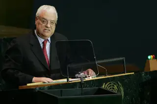 Morte de Freitas do Amaral obriga a alterações no último dia de campanha eleitoral