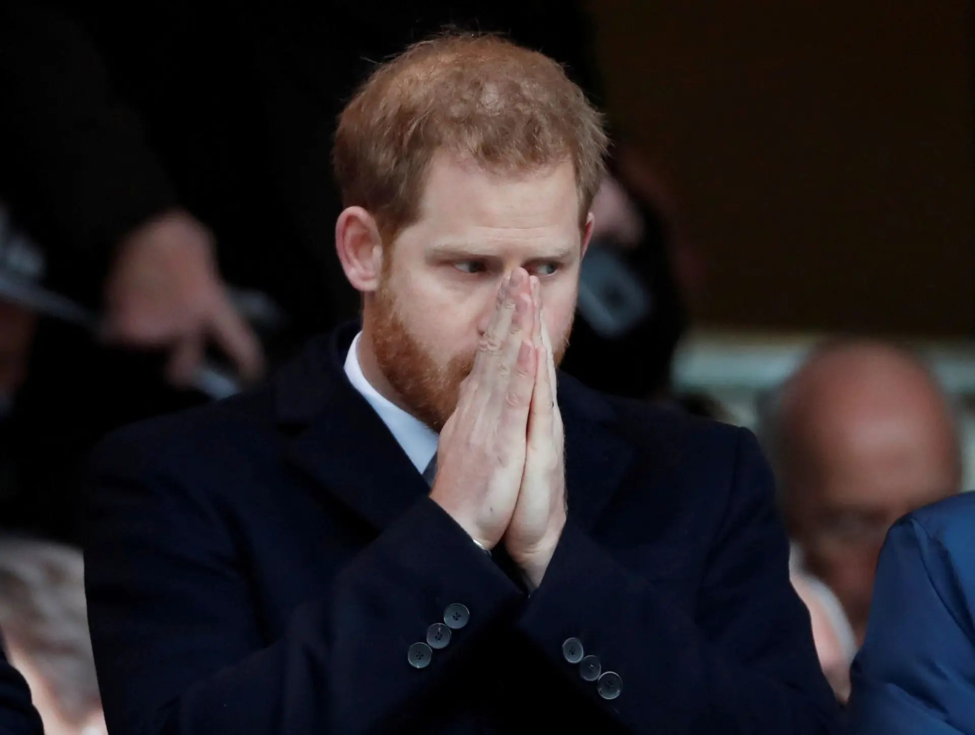 Príncipe Harry vai processar The Sun por "interceção ilegal de mensagens de correio de voz"