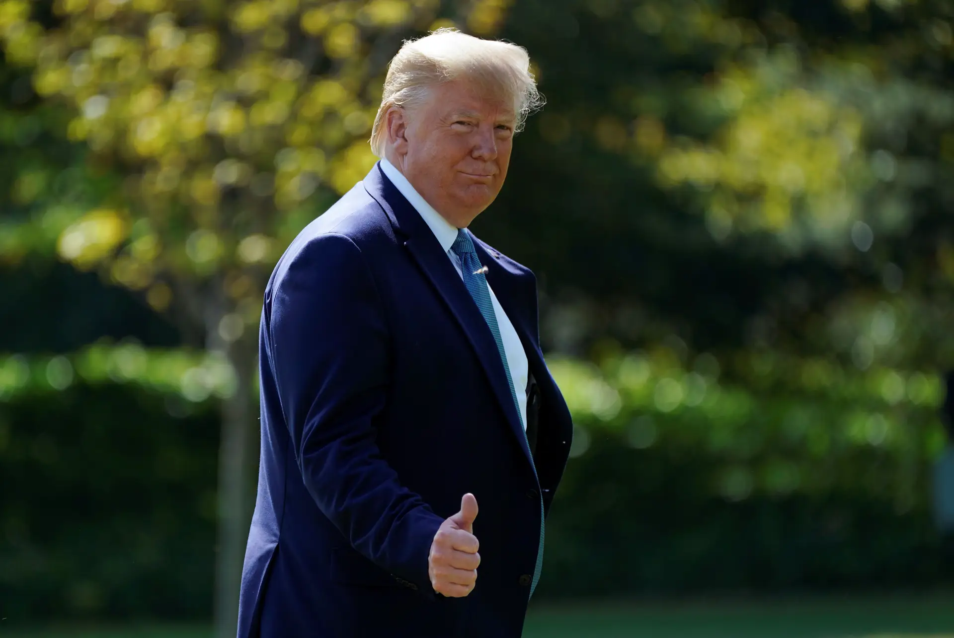Trump diz que não colabora com inquérito de destituição sem votação no Congresso