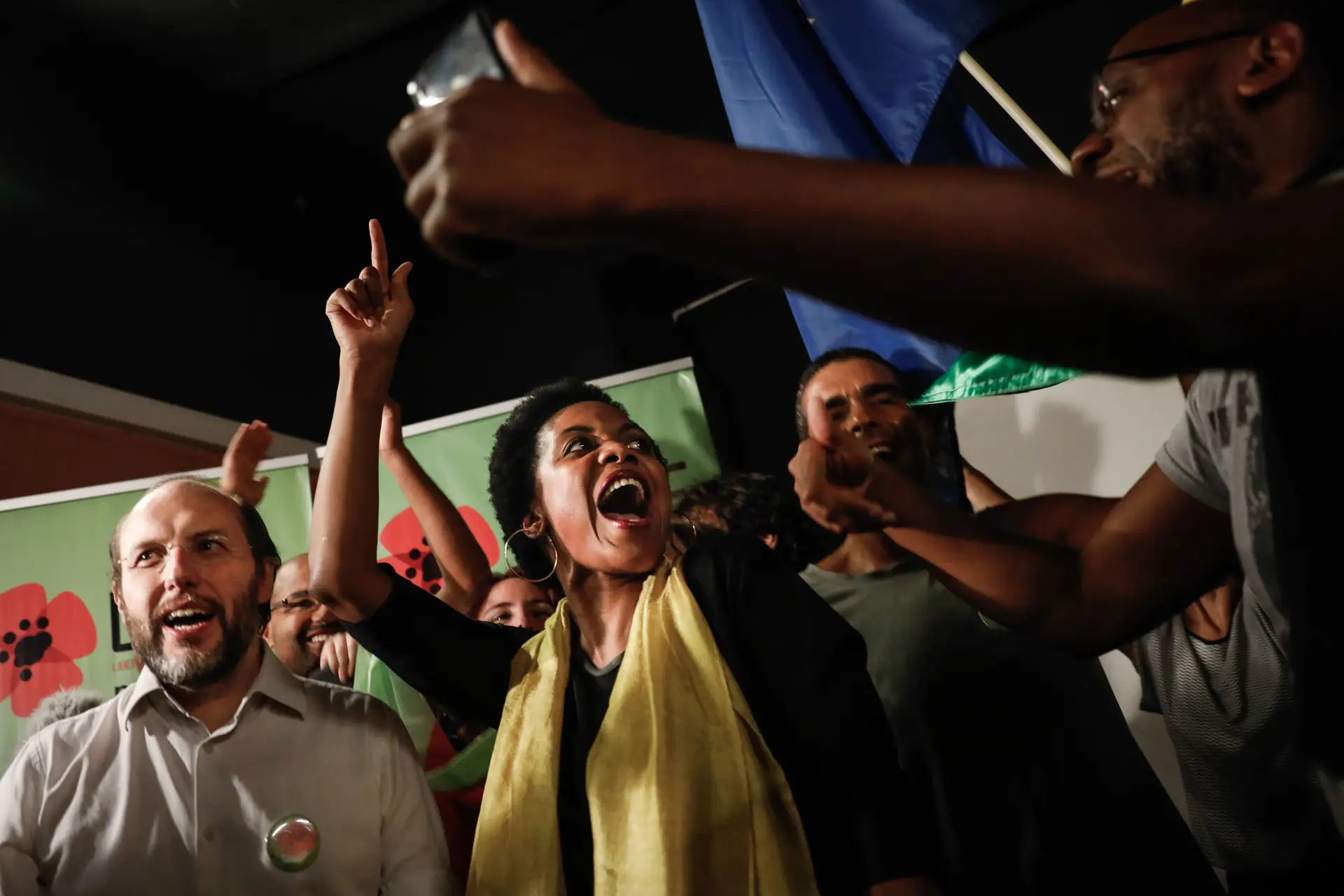 Parlamento com número recorde de dez partidos