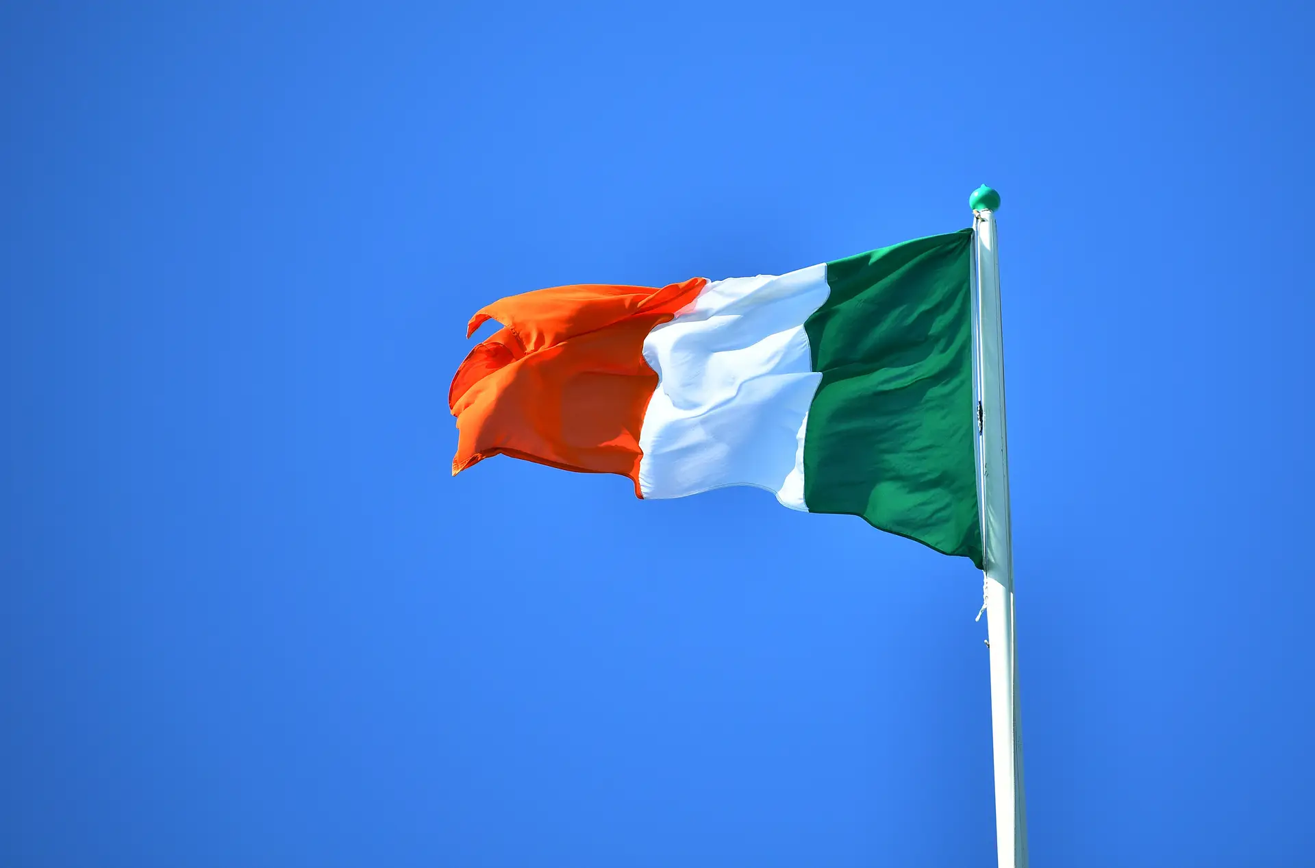 Governo irlandês cria pacote orçamental para precaver Brexit sem acordo