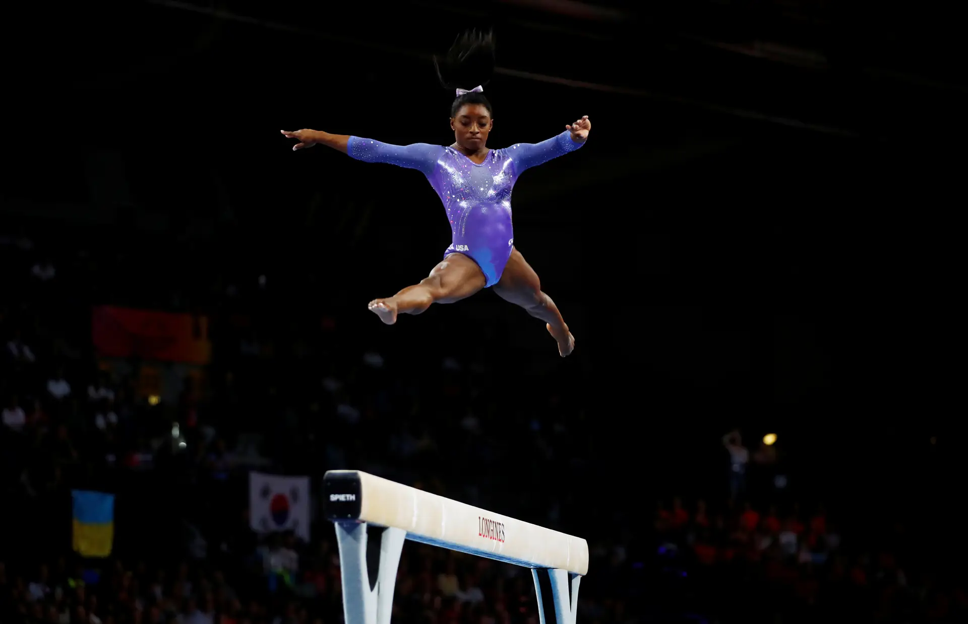 Mundial de Ginástica Artística: Simone Biles resgata padrão de