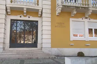 Médico de Setúbal proibido de exercer até ordem do Conselho disciplinar