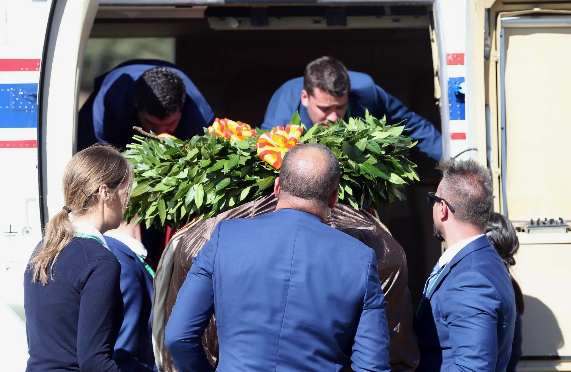 Corpo de Franco enterrado pela segunda vez em cerimónia privada