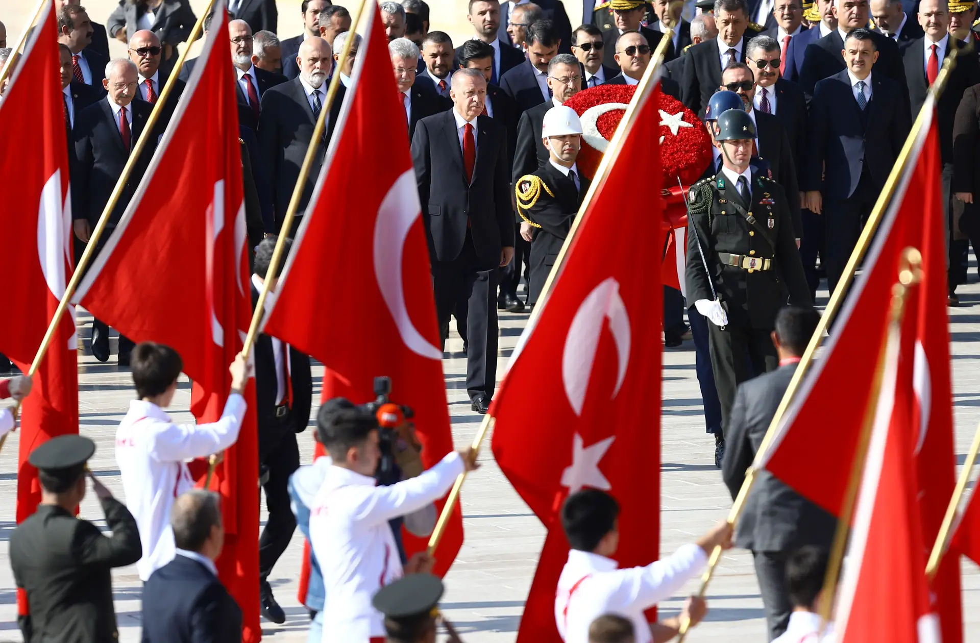 Turquia anuncia captura da mulher do líder do Daesh morto pelos EUA