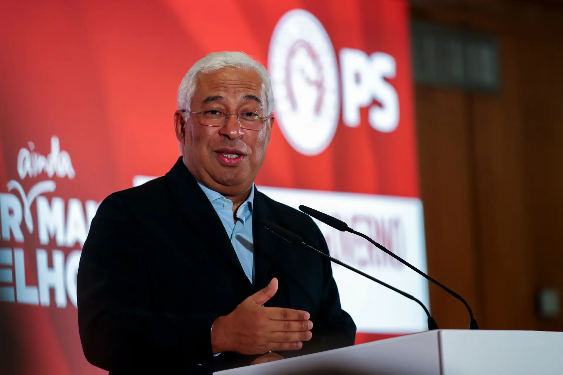 Costa quer aumentar salário médio até ao nível atingido antes da crise de 2010