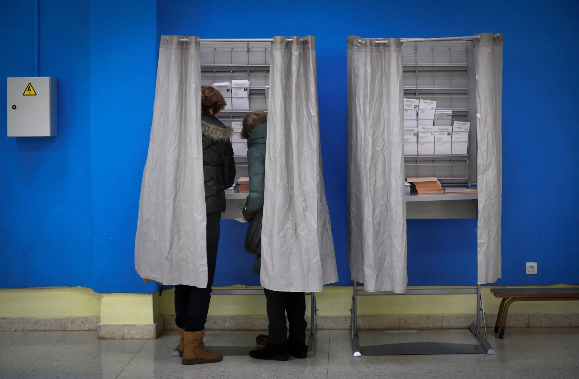 Menos votantes em Espanha até às 18:00 em relação às eleições de 28 de abril