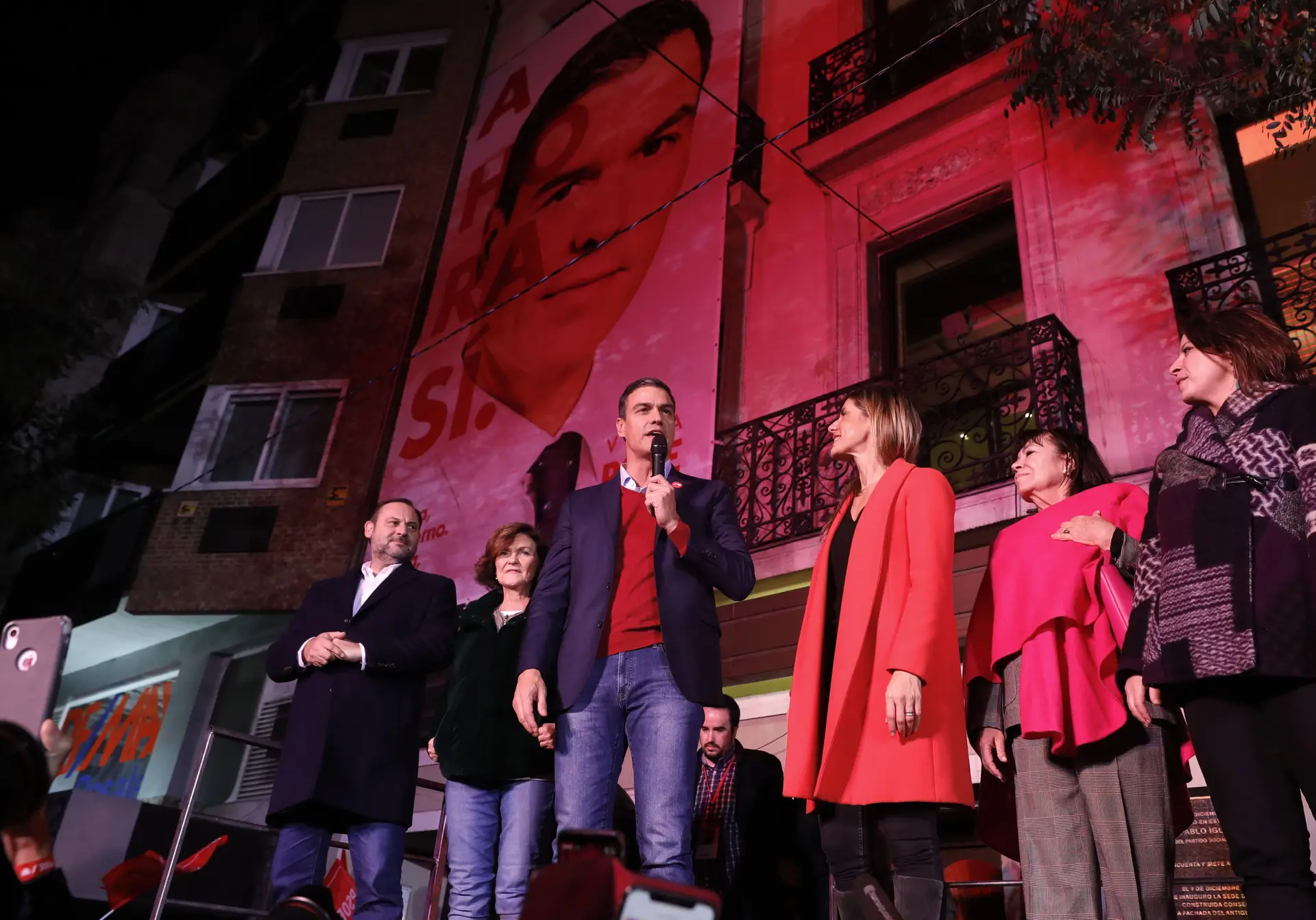 Sánchez quer formar "Governo progressista" com a ajuda de todos
