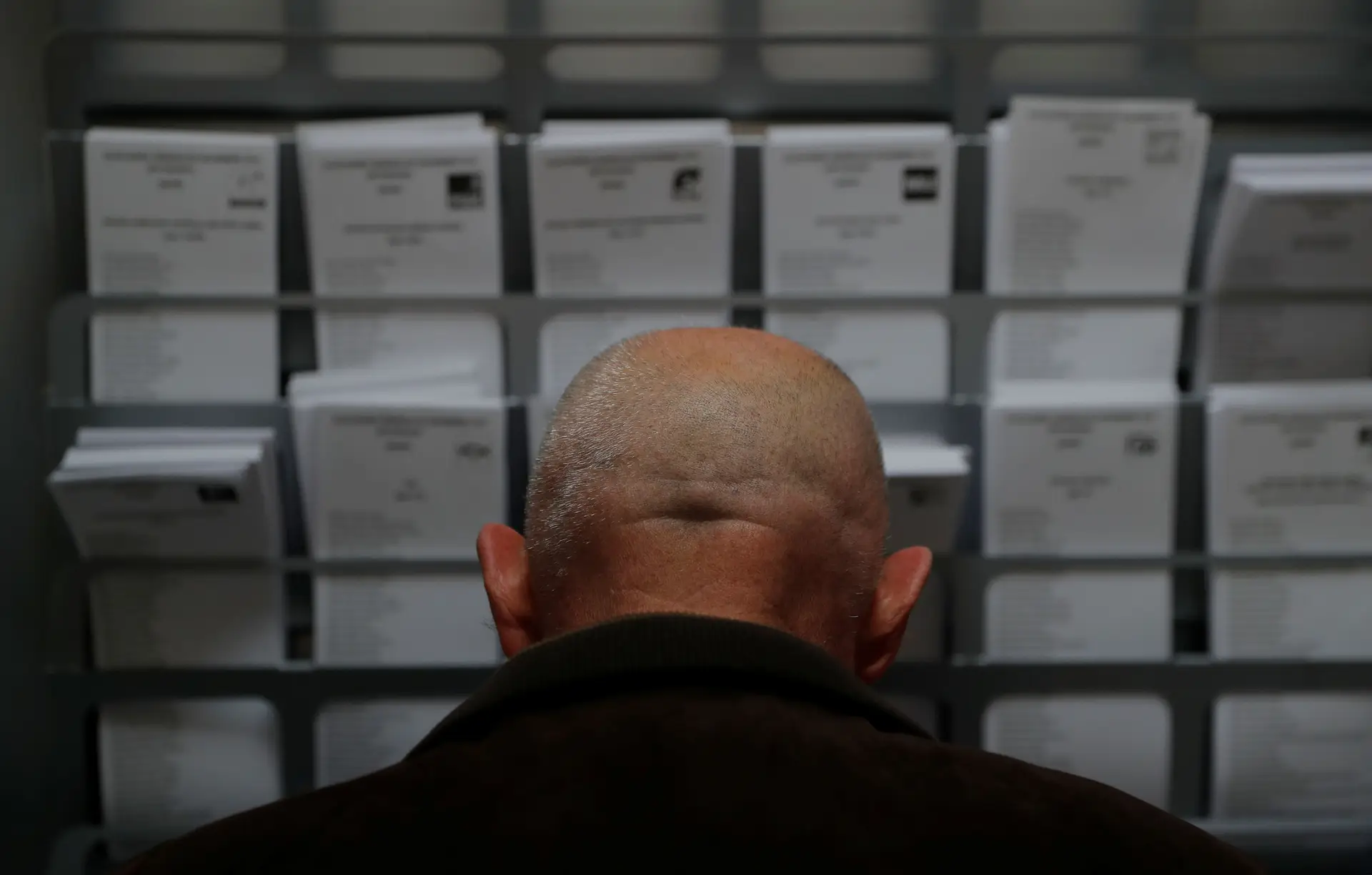À 4.ª será de vez? Espanha vai hoje a votos 