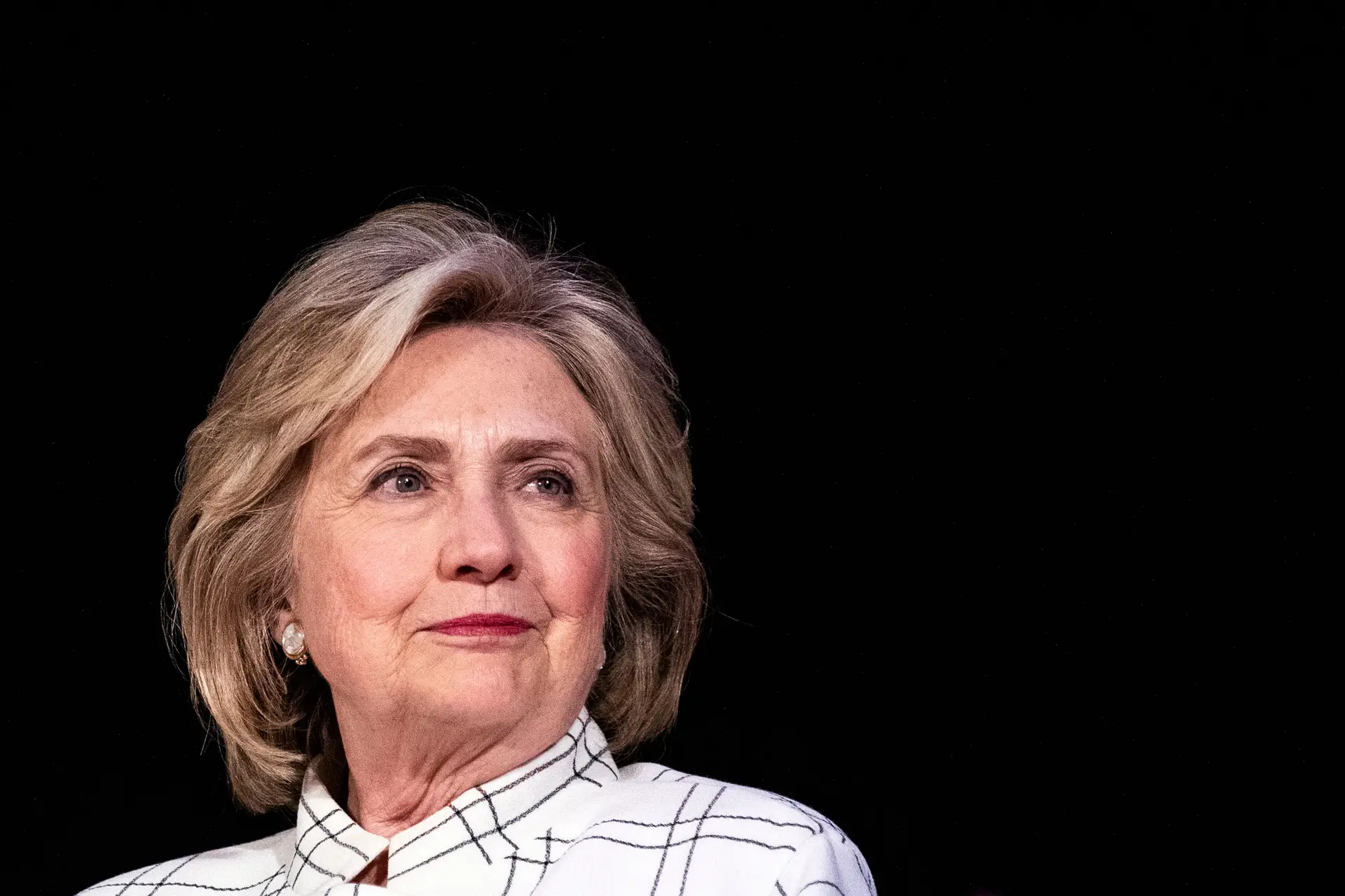 Hillary Clinton. Vitória de Biden é uma "passagem histórica"