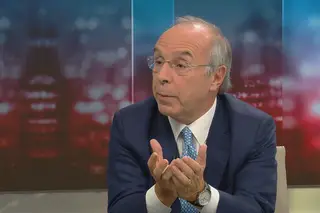 Marques Mendes diz que TAP pode estar perante calamidade financeira