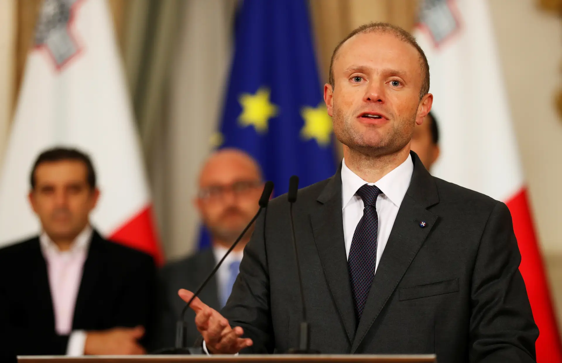 PM de Malta vai demitir-se por alegadas ligações a morte de jornalista