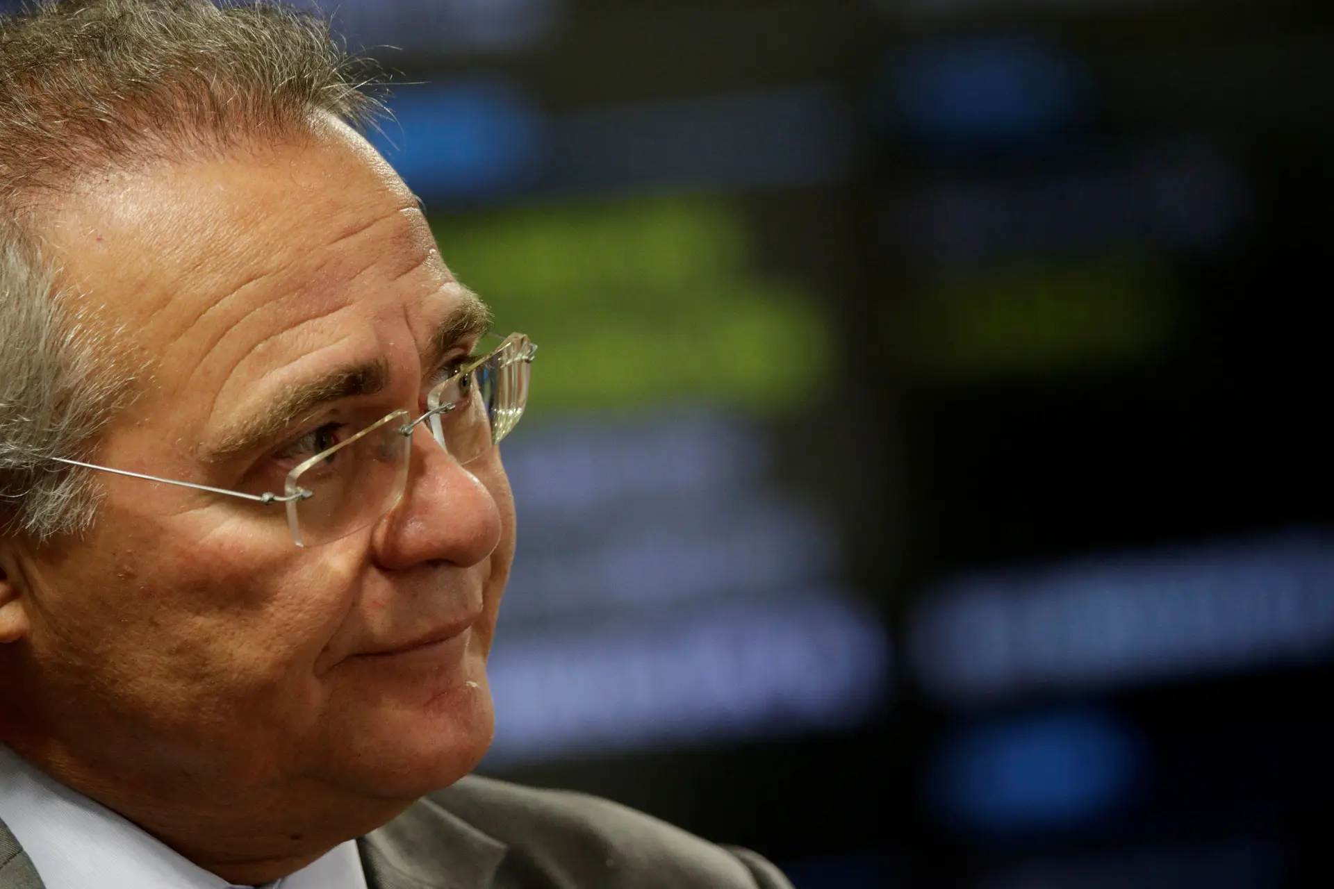 Supremo brasileiro aceita denúncia contra ex-ministro Renan Calheiros na Lava Jato