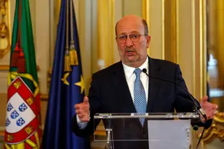 Greta Thunberg "é fundamental para sensibilizar os da idade dela"