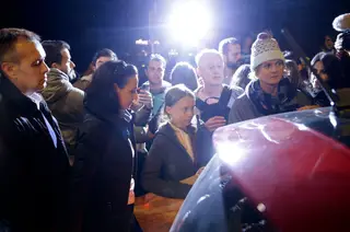 Greta Thunberg aconselhada pelo polícia a abandonar Marcha do Clima