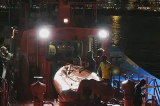 45 migrantes intercetados ao largo das Canárias