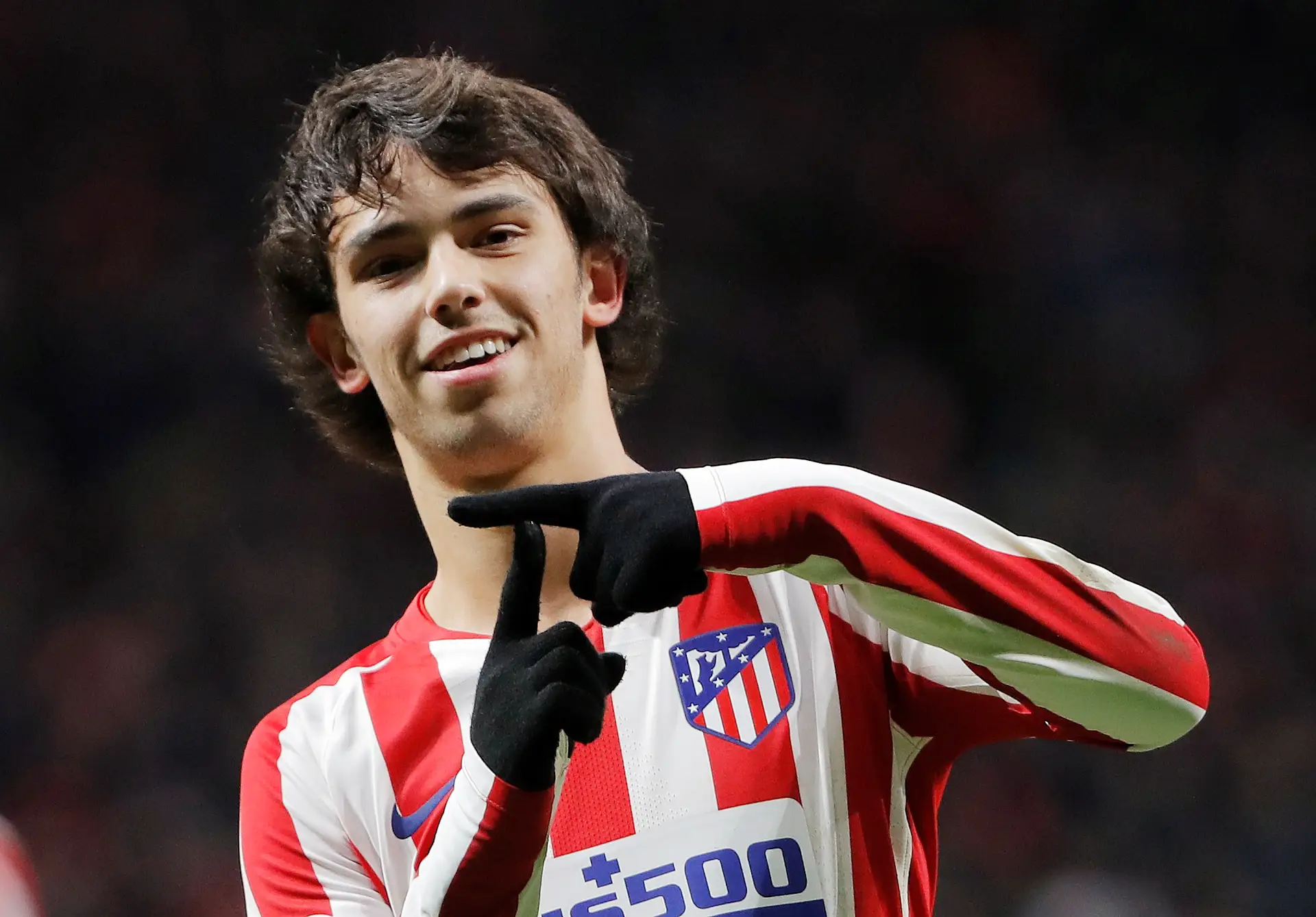 João Félix recebe em Turim o troféu Golden Boy
