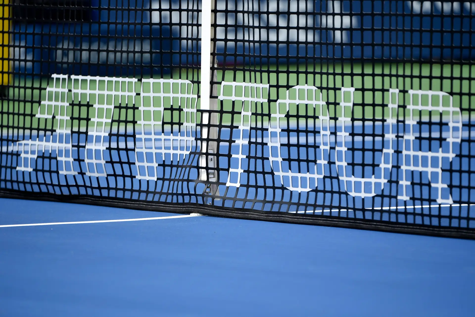 Torneios de ténis ATP suspensos até 26 de abril