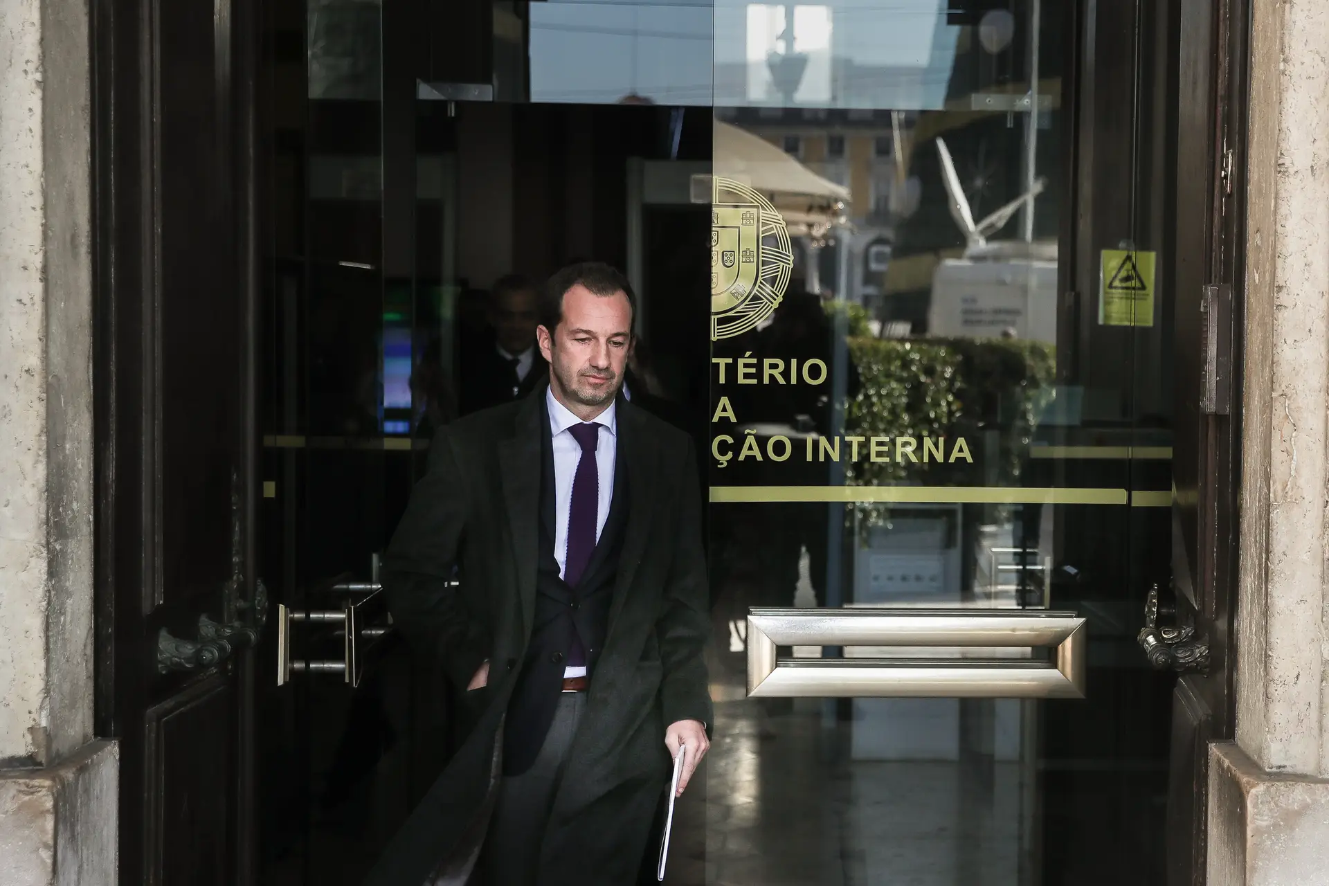 Presidente do Sporting assume que não vender Bruno Fernandes no verão foi um erro