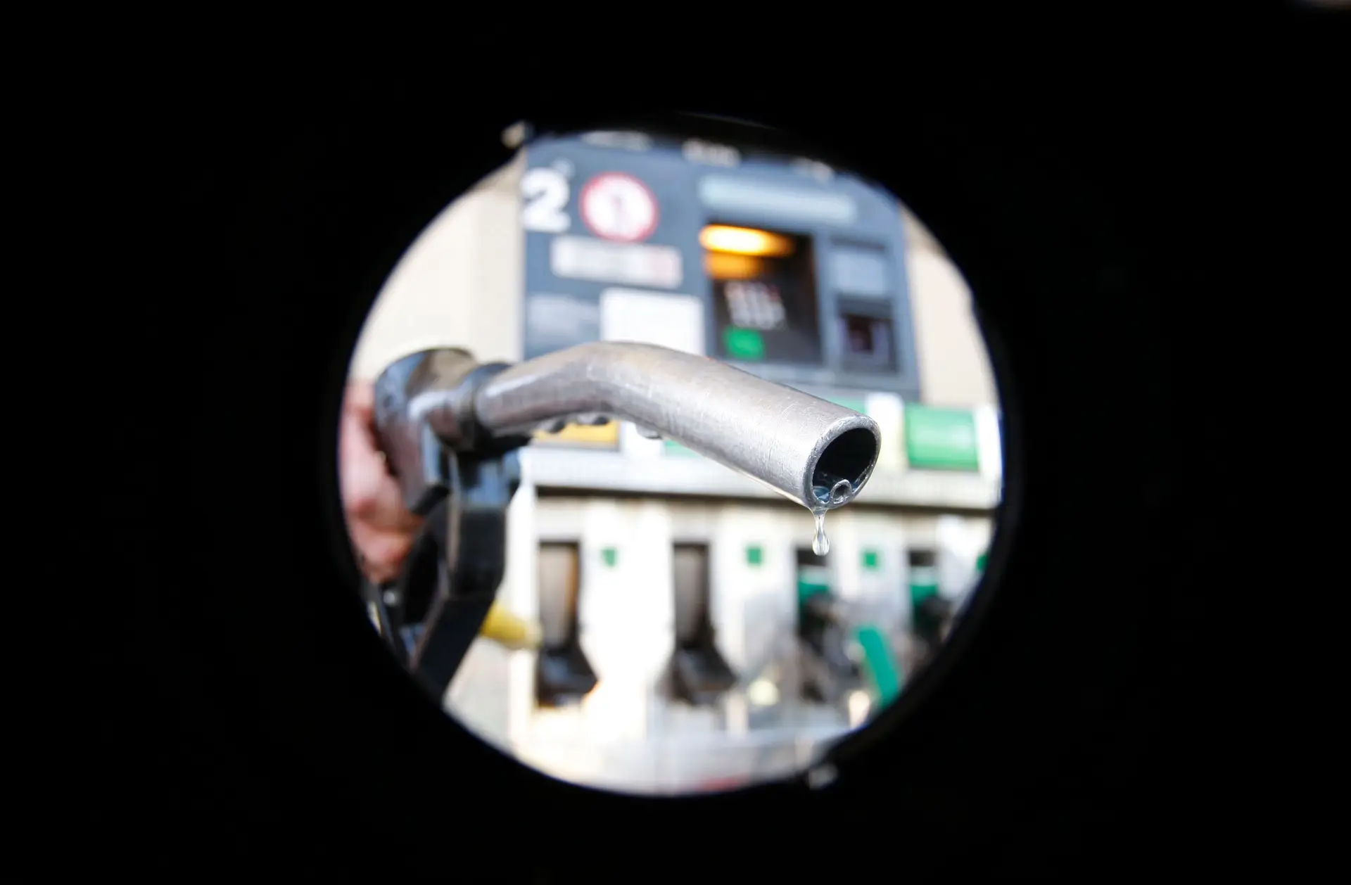 Veículos novos a gasóleo poluem 1.000 vezes mais do que o normal