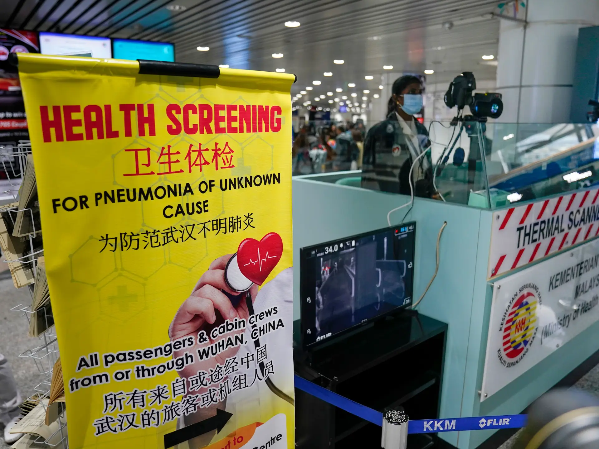 China confirma mais dois mortos e quase 300 infetados com o novo coronavírus