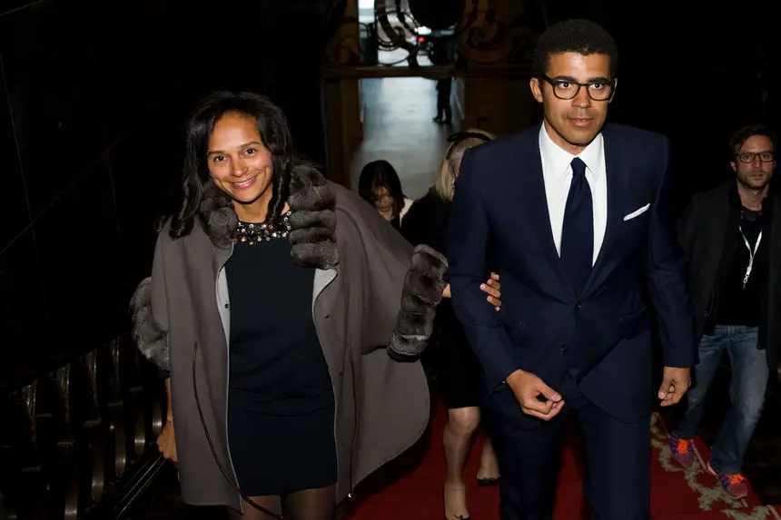 Sic Noticias Movimento De Rui Moreira Recusa Retirar Medalha Ao Marido De Isabel Dos Santos