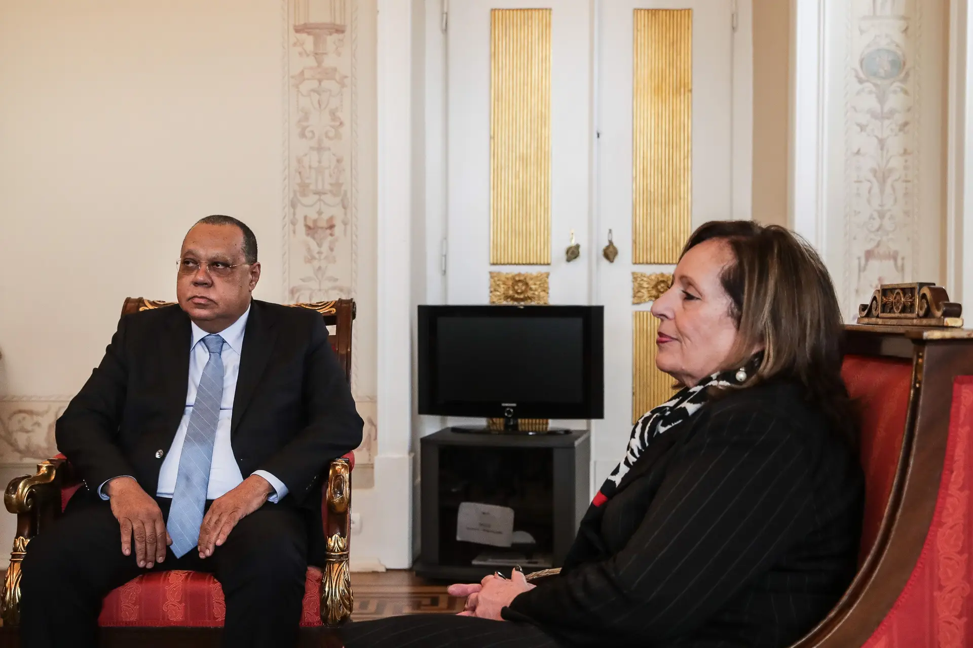 Reunião entre os Procuradores Gerais de Angola e Portugal durou uma hora