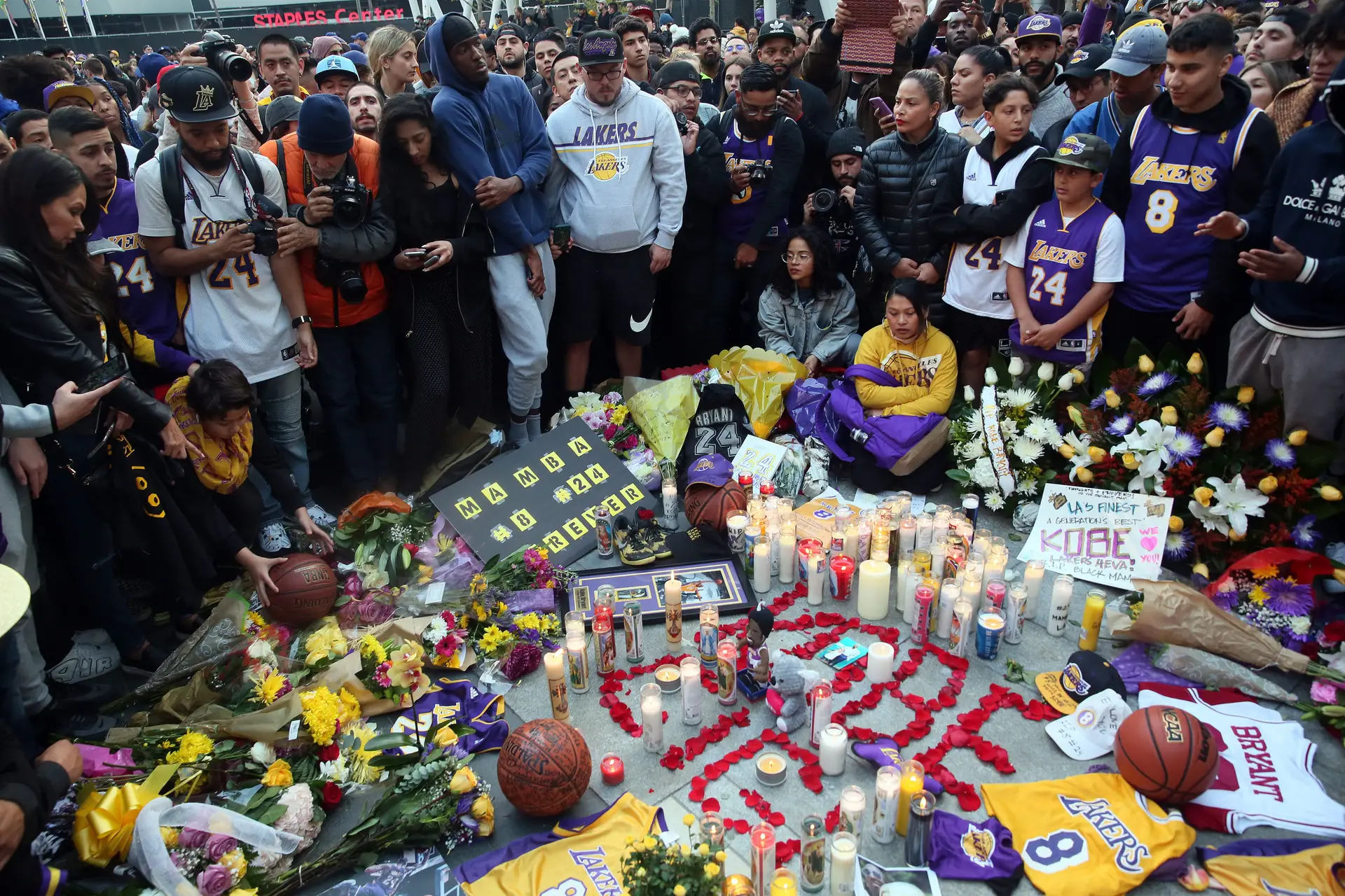 Jogo entre Lakers e Clippers adiado devido à morte de Kobe Bryant