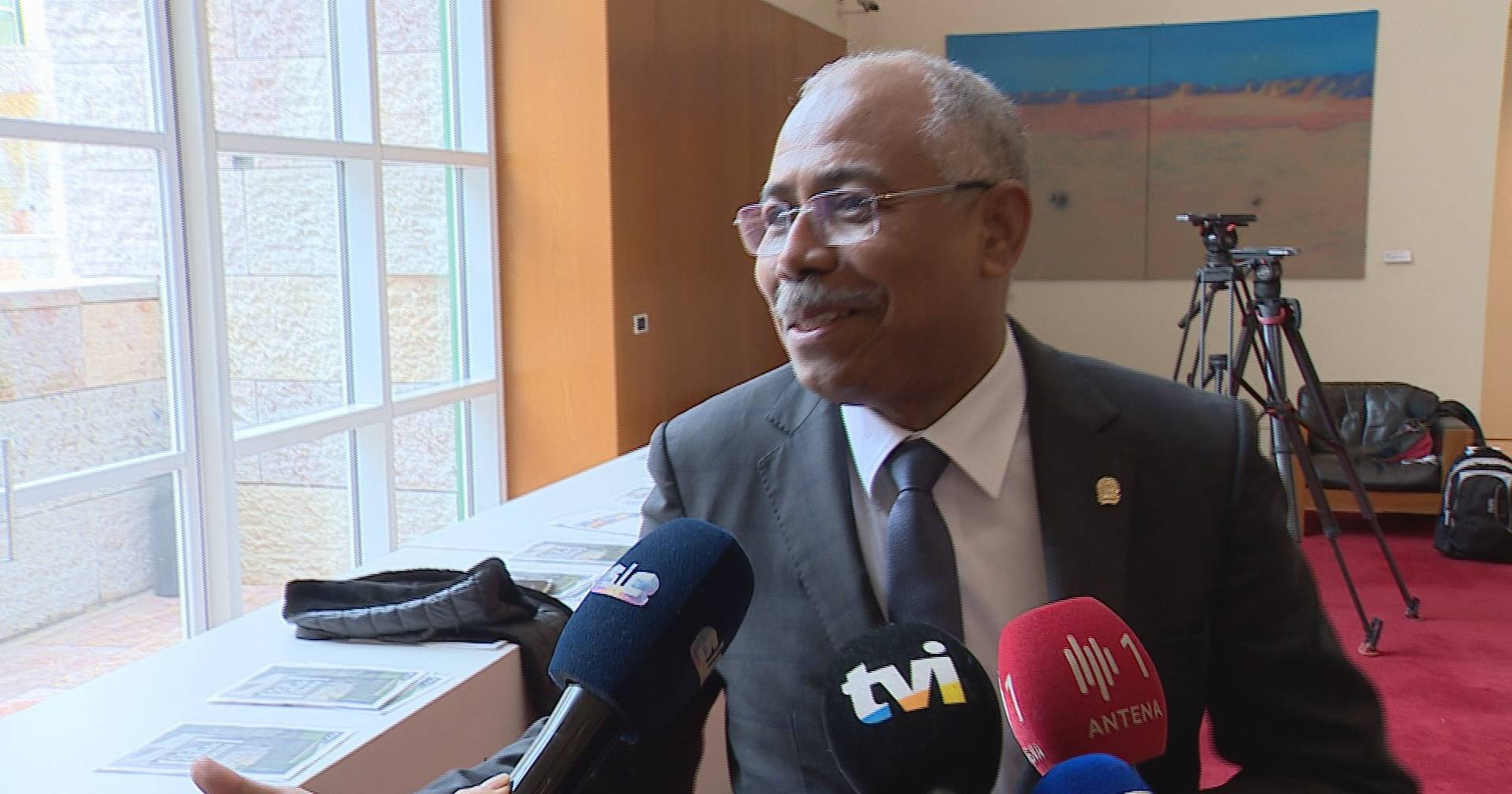 Embaixador Angolano Em Portugal Recusa Comentar Luanda Leaks Sic Notícias 