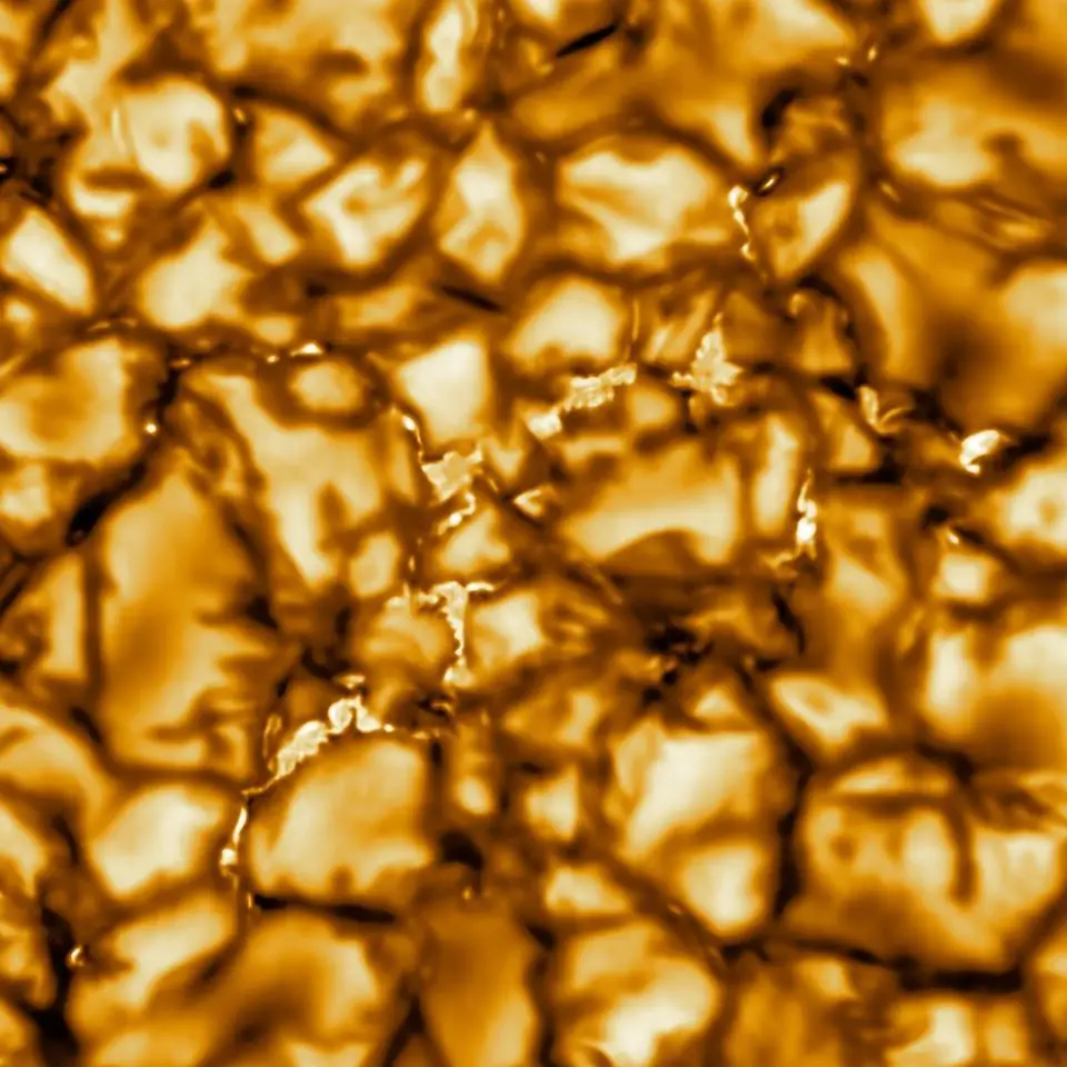 Imagens inéditas da superfície turbulenta do Sol