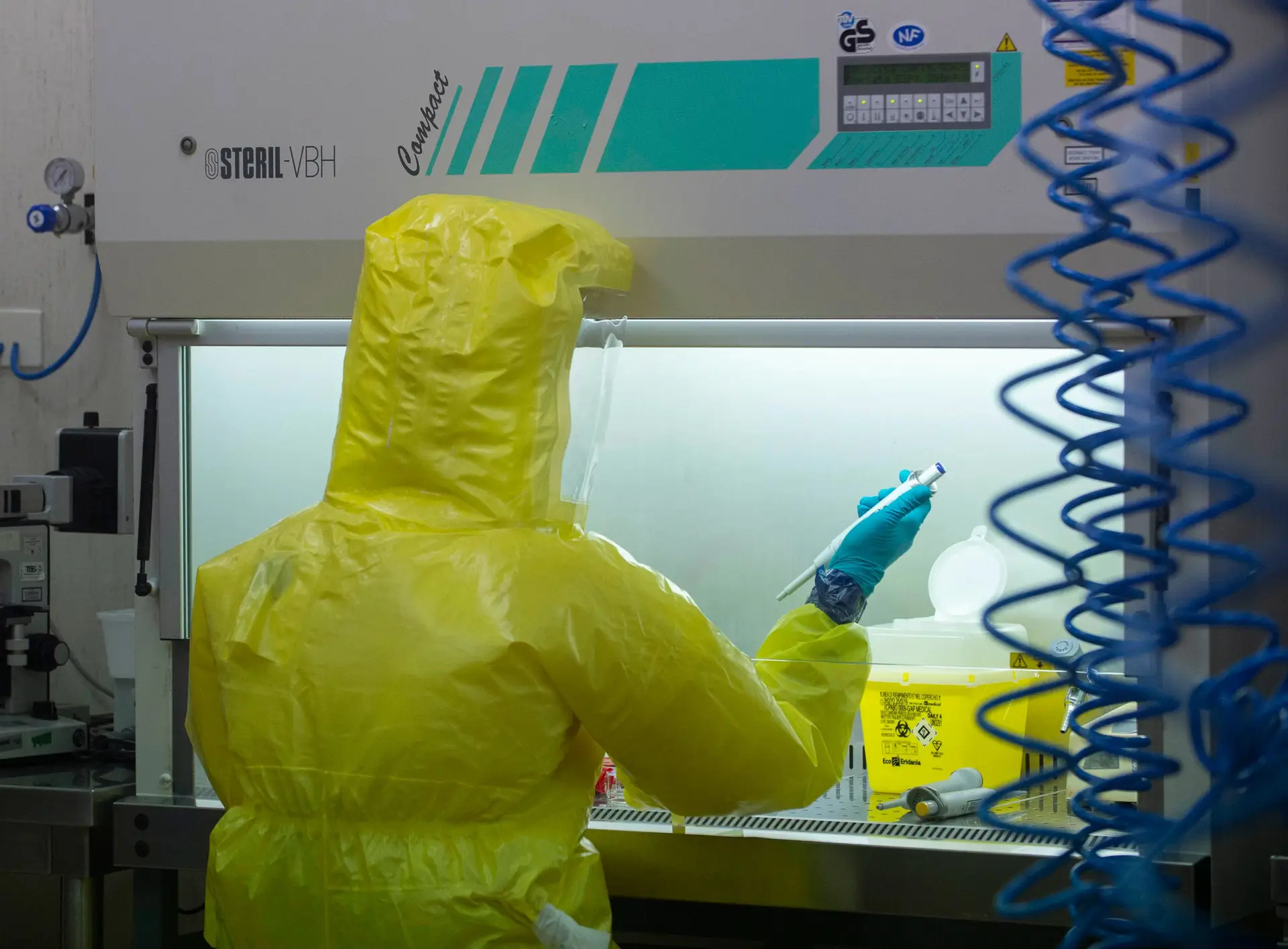 Laboratório de Wuhan nega qualquer responsabilidade pela pandemia