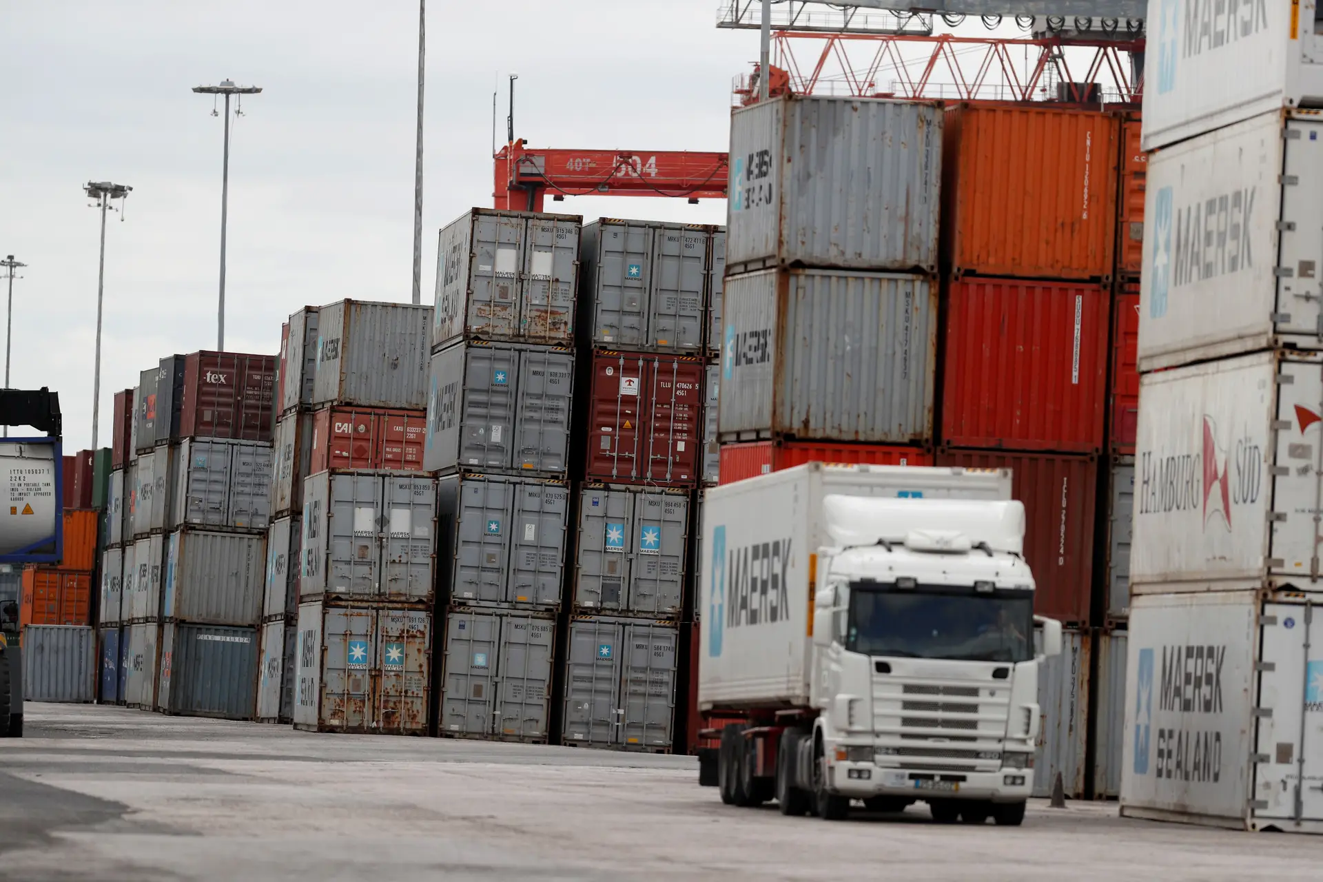 Estivadores anunciam três semanas de greve em Lisboa