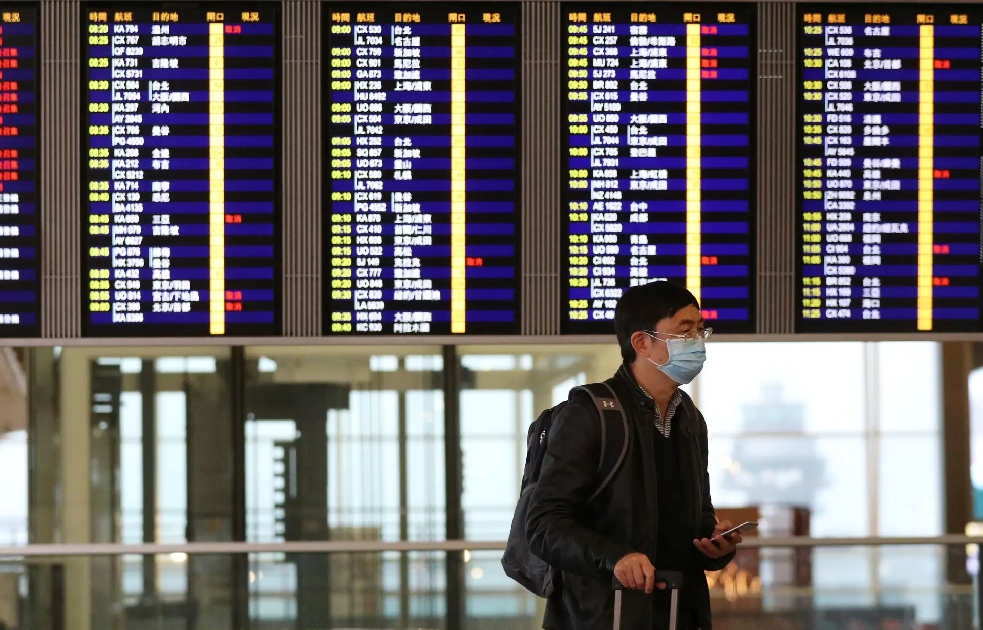 Coronavírus: agências vão reembolsar clientes que compraram viagens para fevereiro 