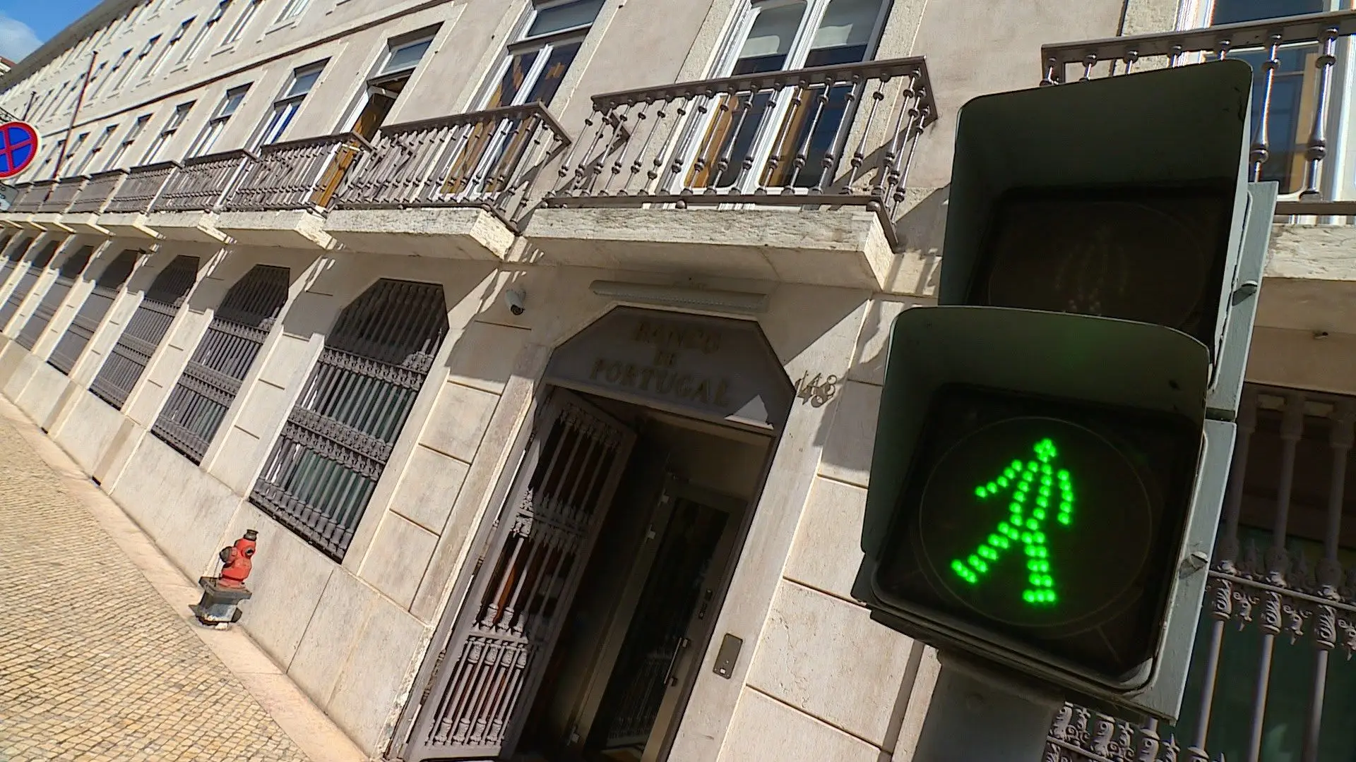 Banco de Portugal alerta que António e Sónia Albino não podem conceder crédito