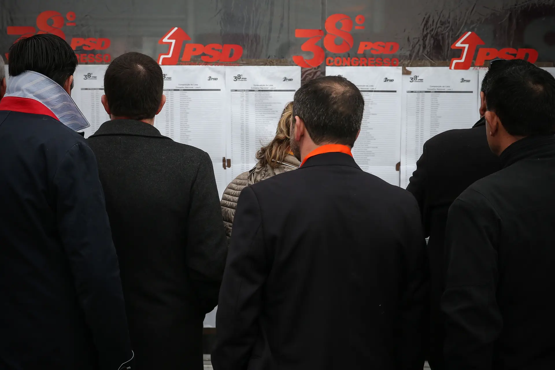 Lista de Rui Rio ao Conselho Nacional elege 21 membros e a apoiada por Montenegro 16