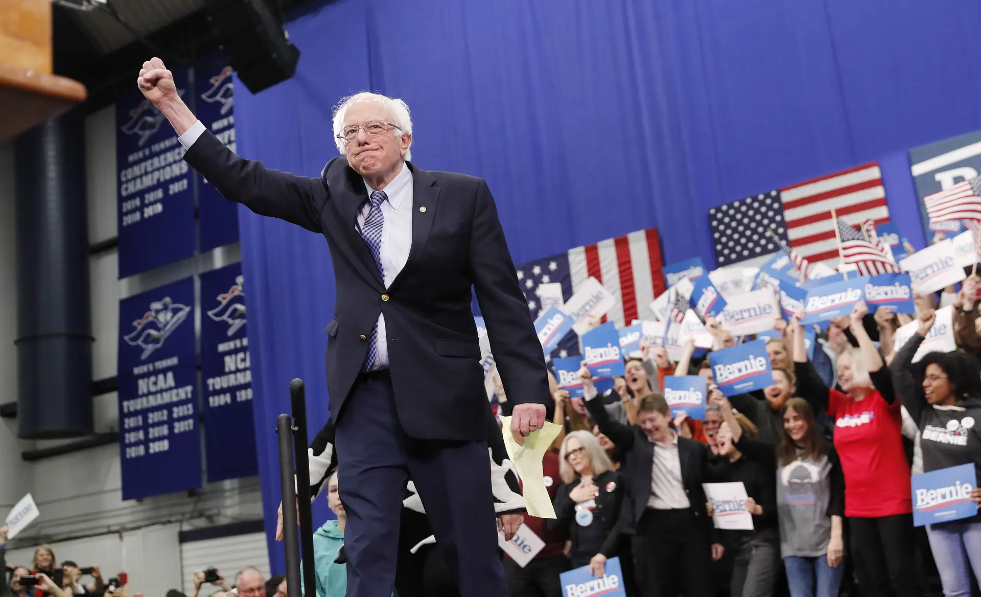 Bernie Sanders vence primárias democratas em New Hampshire