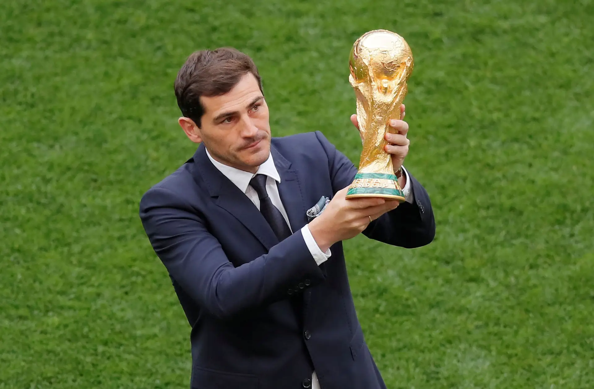 Casillas anuncia candidatura à Federação Espanhola de Futebol