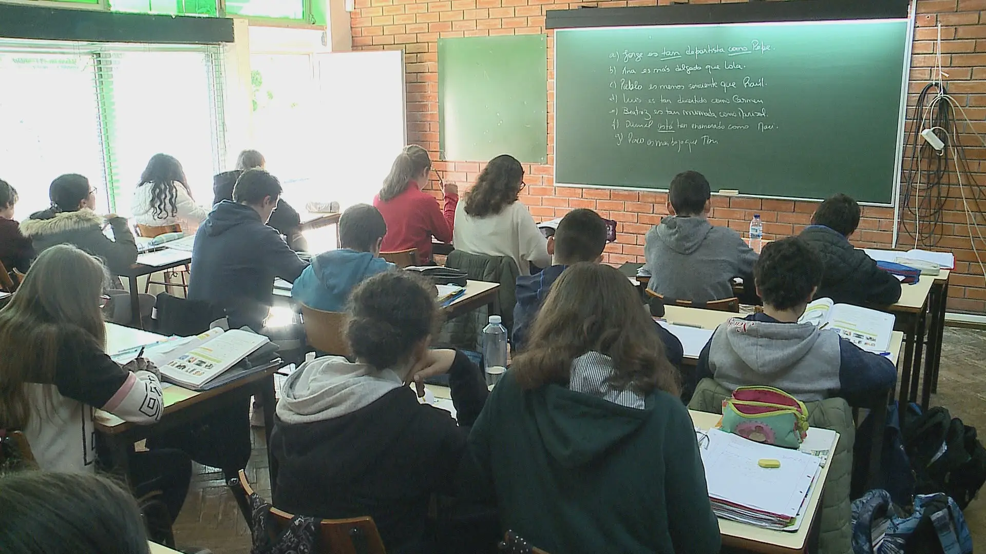 Pais Pagam Obras Em Escola De Coimbra Sic Notícias 8543