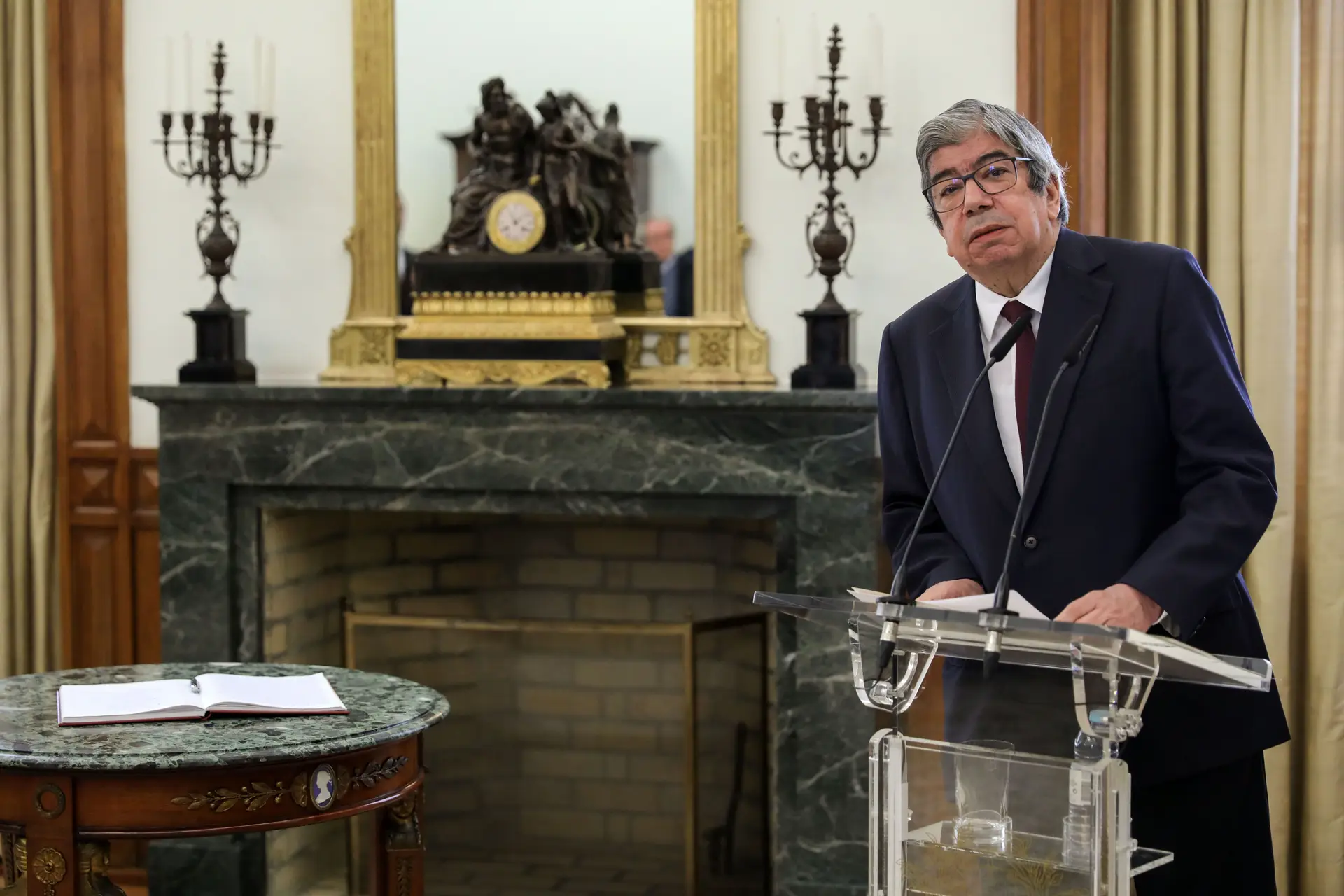 Ferro Rodrigues diz que Parlamento "esteve à altura" no debate sobre eutanásia