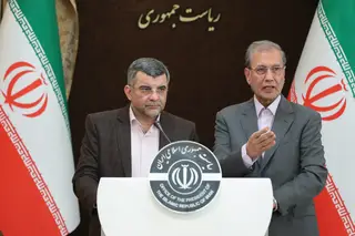 Ministro adjunto da Saúde do Irão e deputado infetados com coronavírus