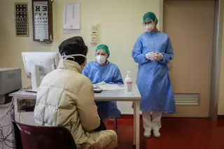 Trabalhadores do setor privado em quarentena vão receber o salário na totalidade