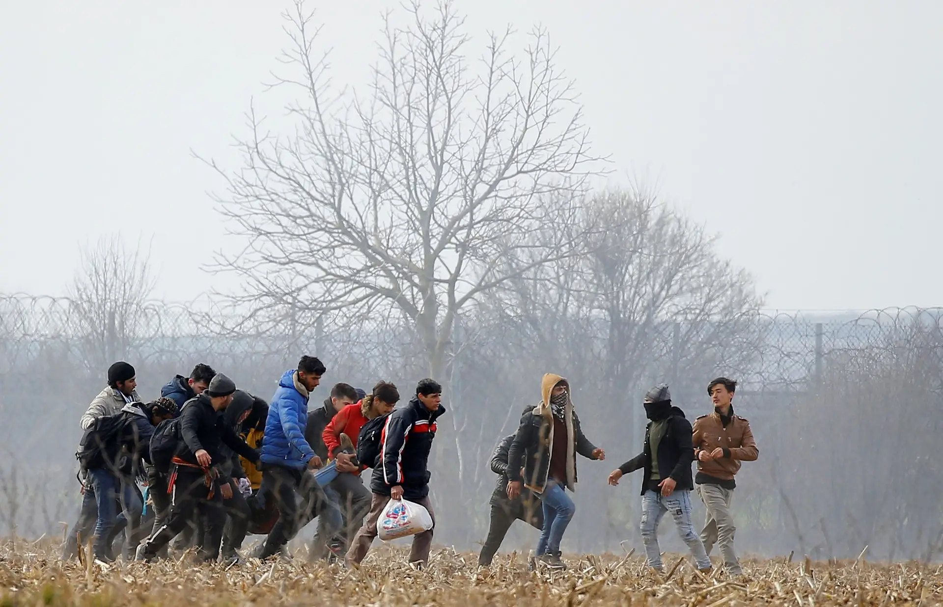 Portugal envia ajuda humanitária a migrantes sem participar em ações de contenção