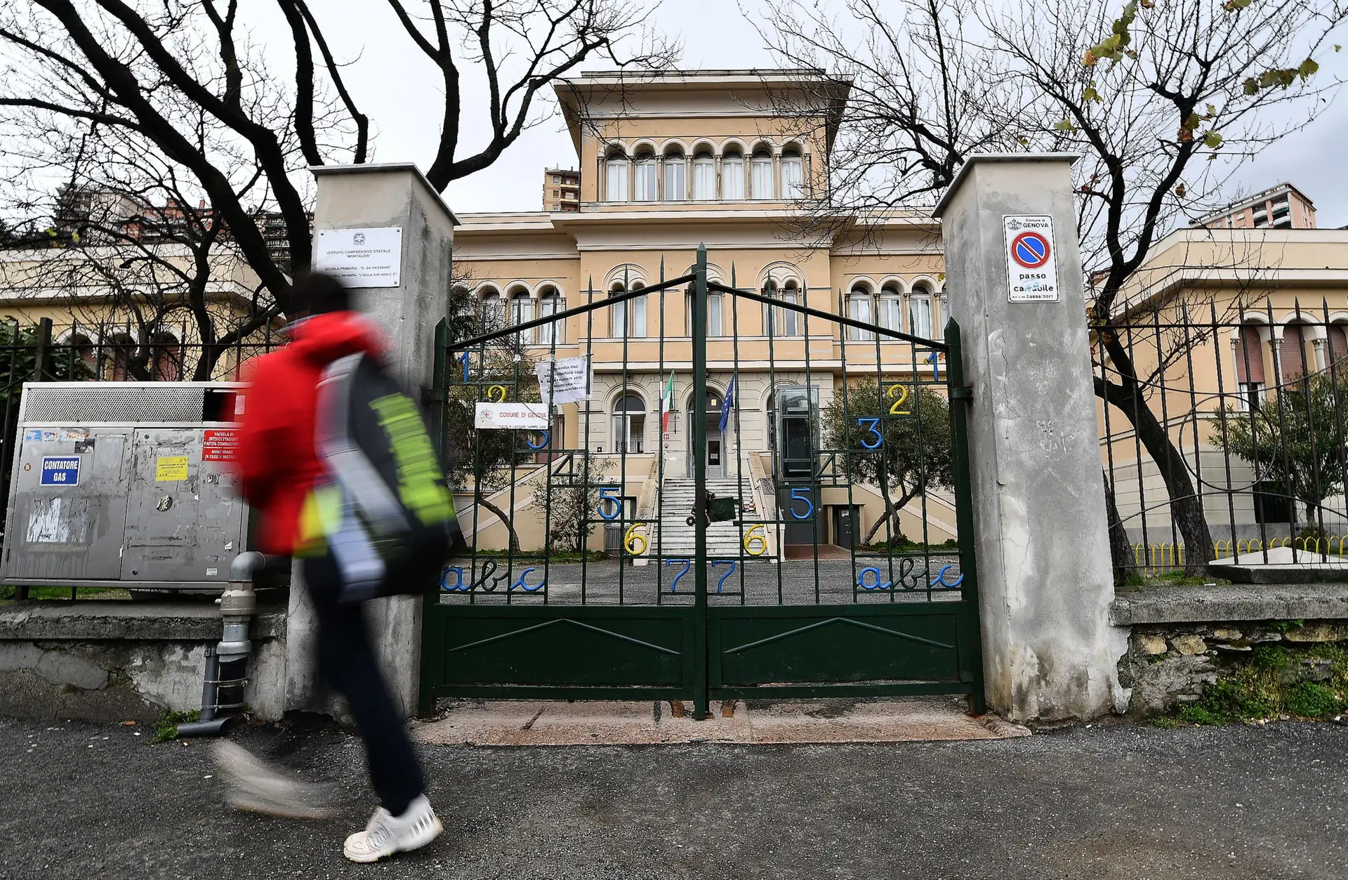 8,5 milhões de alunos afetados pelo encerramento de escolas em Itália