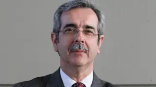 "Não podemos correr o risco de os doentes com cancro ficarem traumatizados pelo medo"