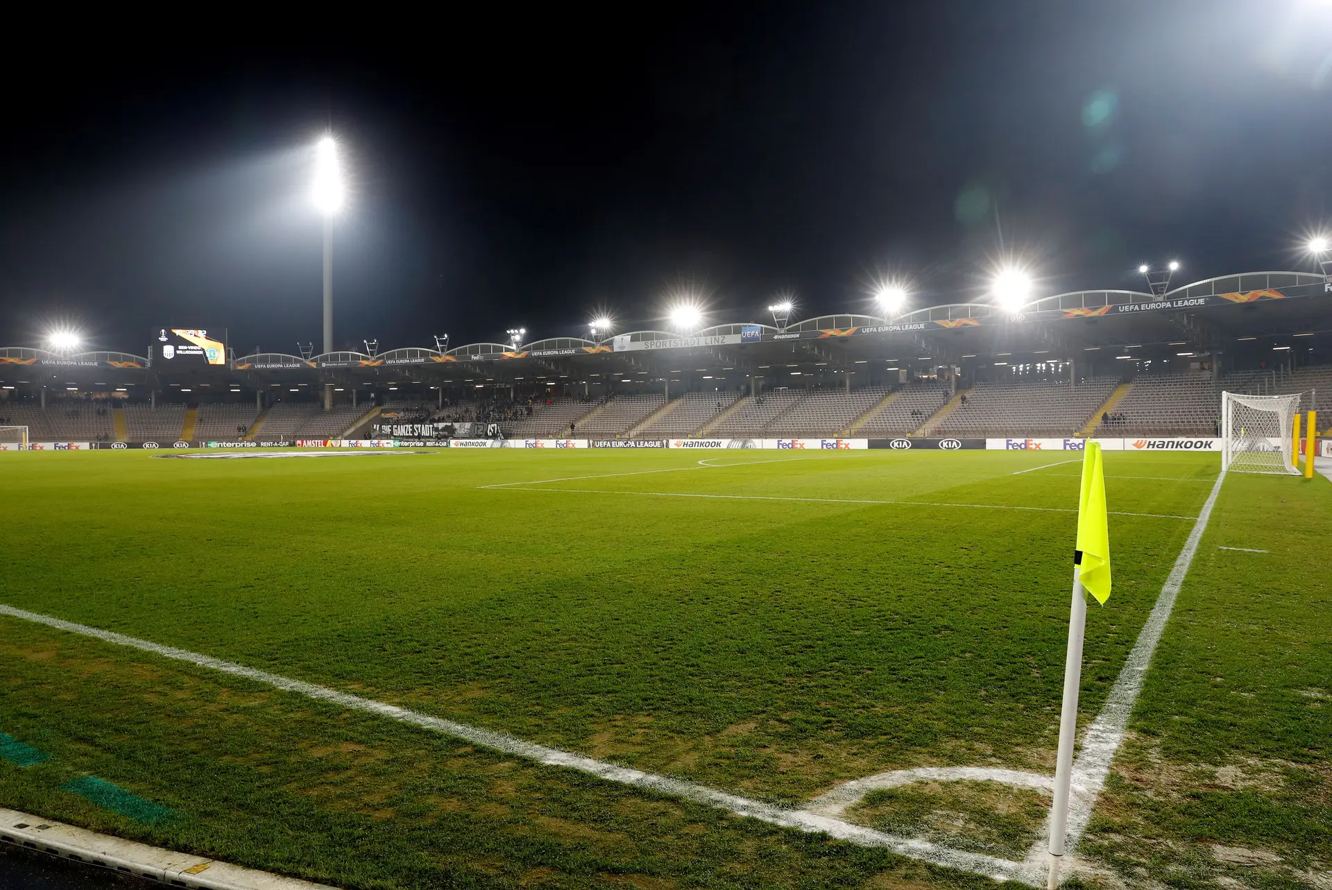 Lask-Manchester United também vai jogar-se à porta fechada